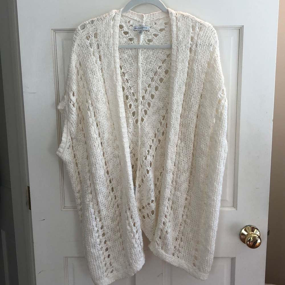 American Eagle Sleeveless Sweater